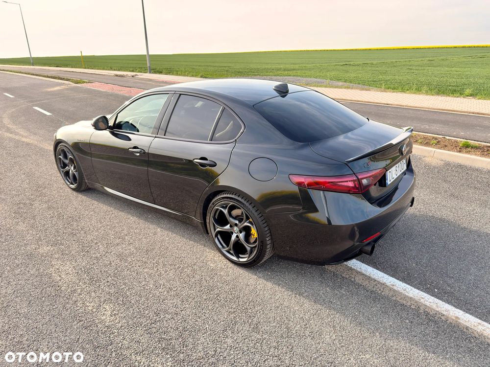 Alfa Romeo Giulia 2.0 Turbo Veloce Q4 - 5