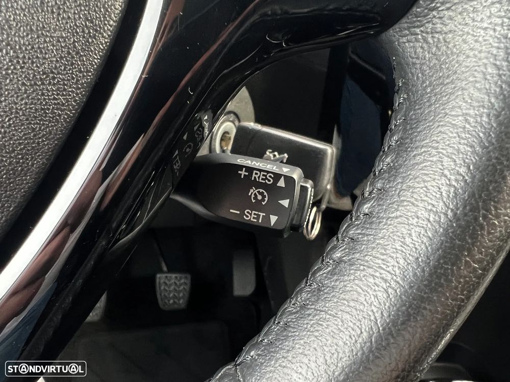 Peugeot 108 1.0 e-VTi Allure - 11