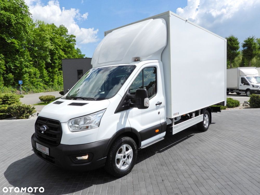 Ford TRANSIT  KONTENER WINDA 8 PALET TEMPOMAT LEDY KLIMATYZACJA  130KM - 18