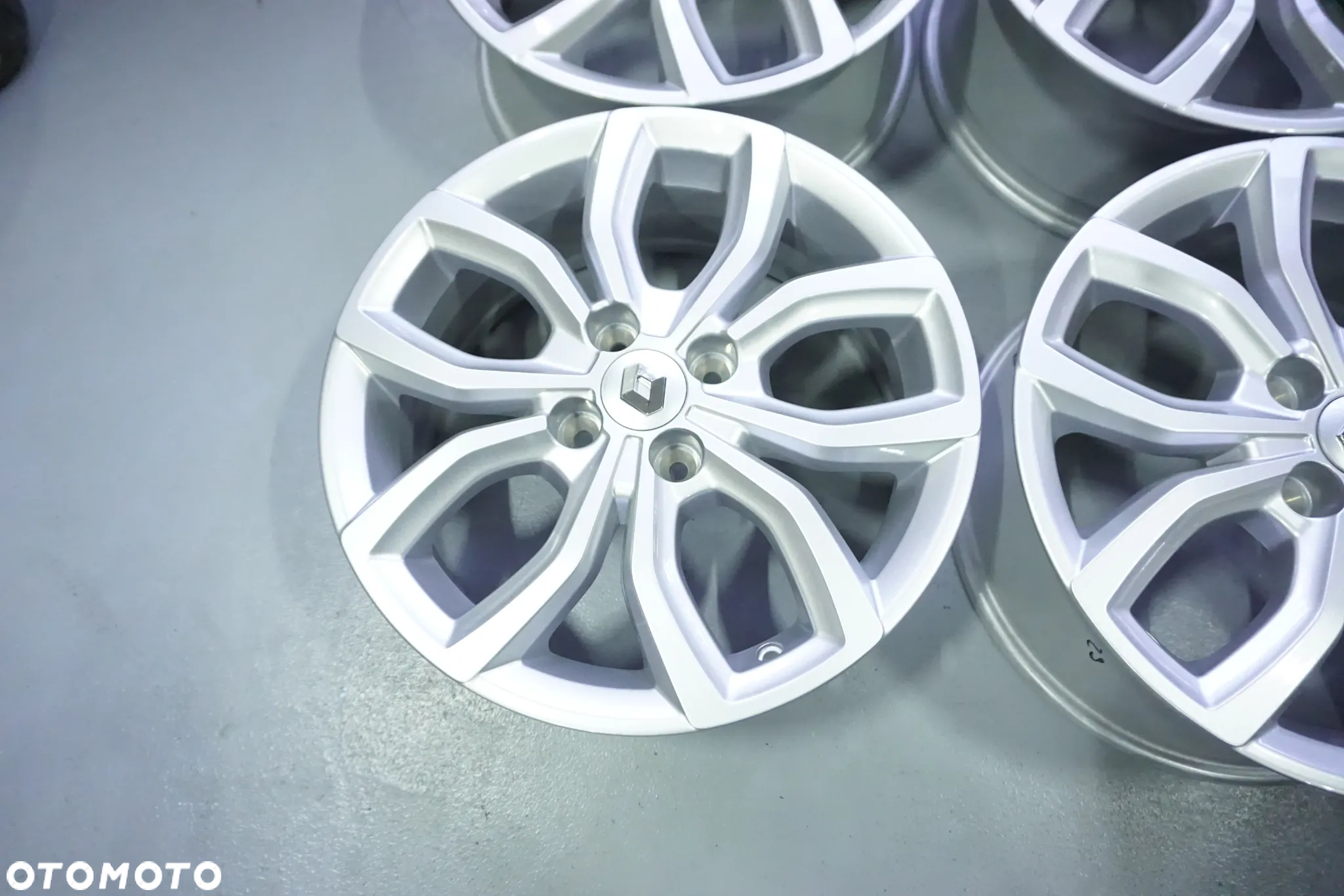 Felgi Aluminiowe 16 Renault Captur Zoe Clio Dacia Logan Dokker Sandero Jogger Stepway Lodgy Mitsubishi Colt 4x100 - 7