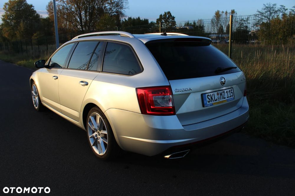 Skoda Octavia 2.0 TDI RS - 7