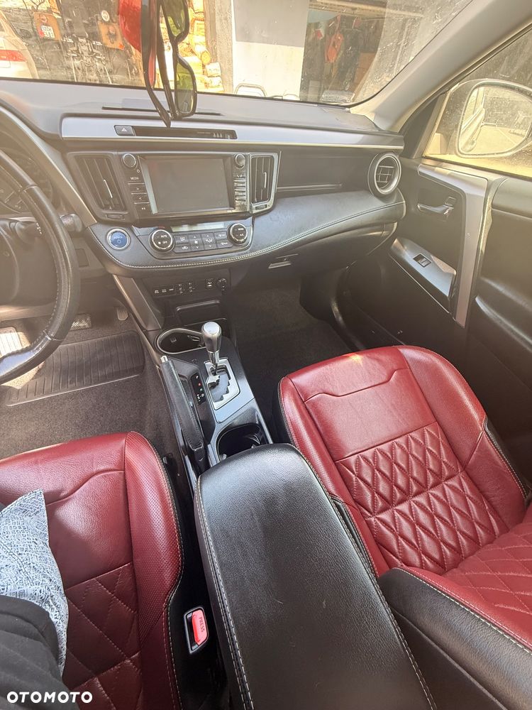 Toyota RAV4 - 17