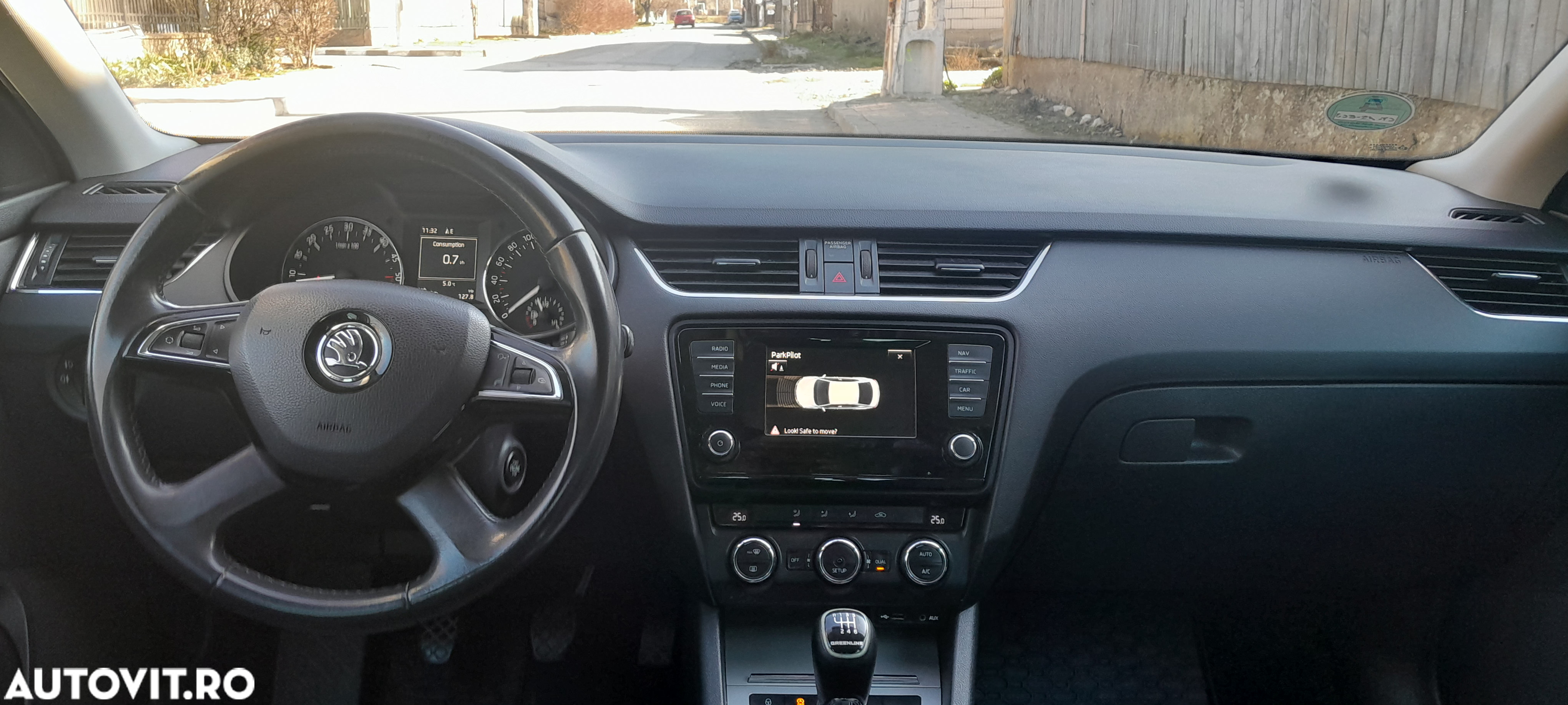 Skoda Octavia 1.6 TDI Ambition - 8