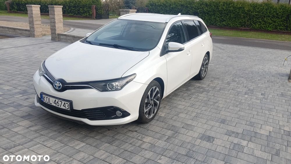 Toyota Auris - 2