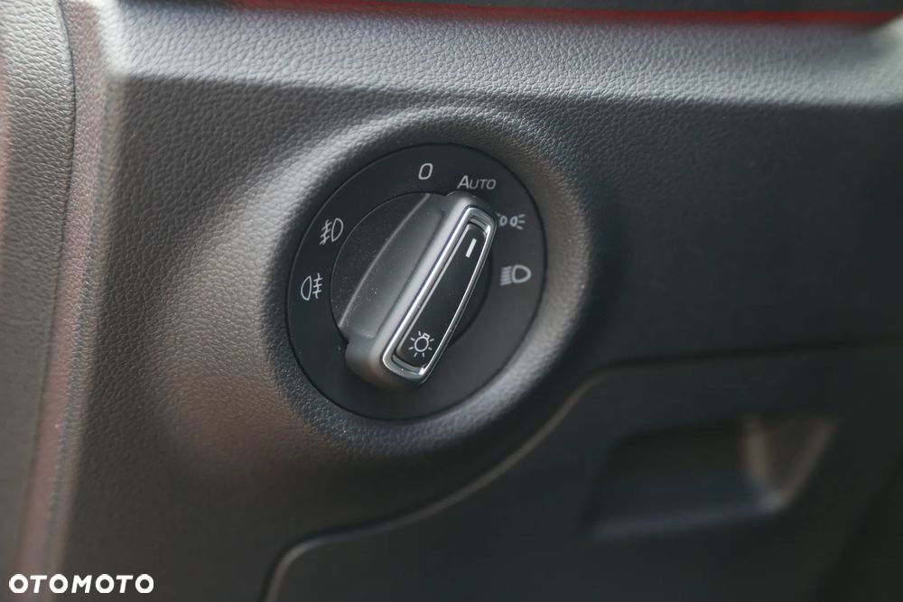 Skoda Kamiq 1.5 TSI Drive DSG - 16