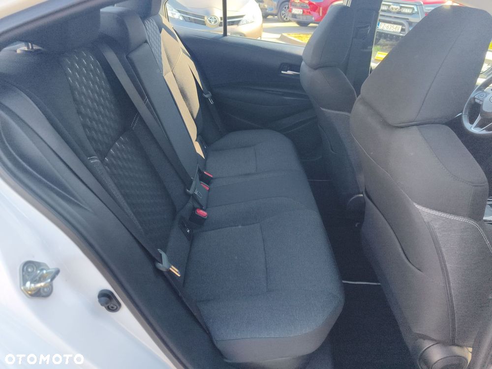 Toyota Corolla 1.8 Hybrid Comfort - 10