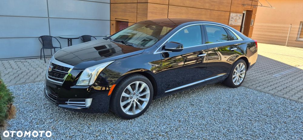 Cadillac XTS - 15