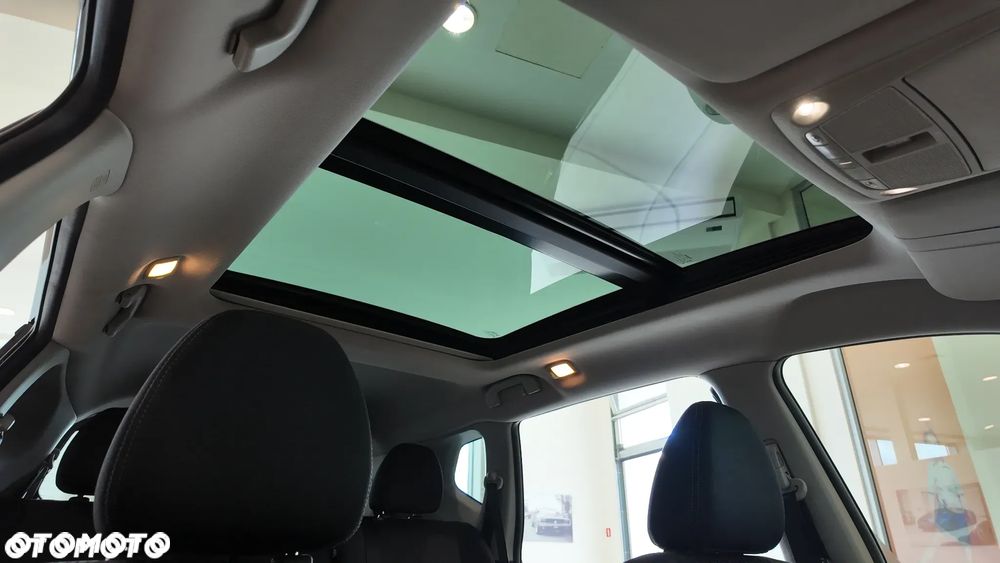 Nissan X-Trail 1.6 DCi Tekna 2WD Xtronic 7os - 36