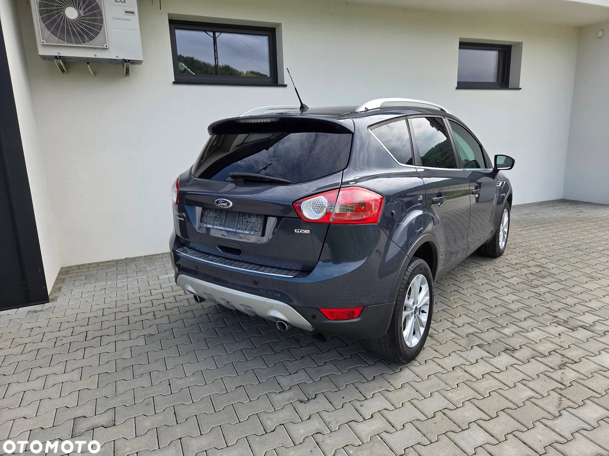 Ford Kuga - 4