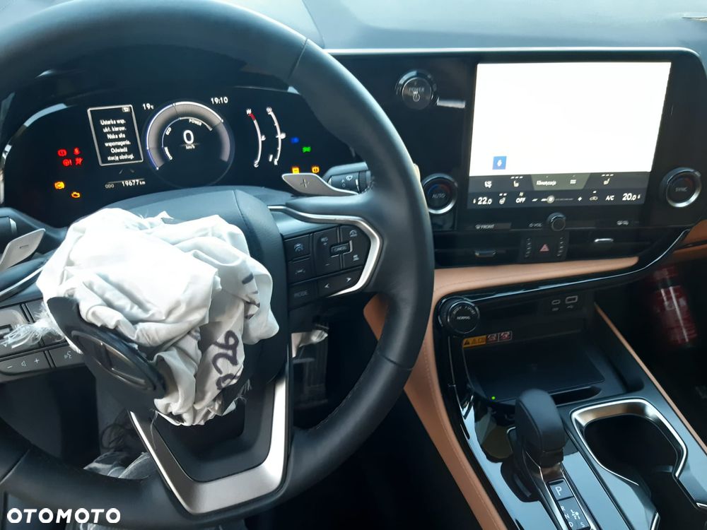 Lexus NX 350h - 19