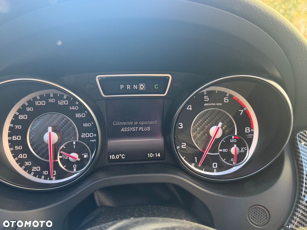 Mercedes-Benz CLA 45 AMG 4Matic 7G-DCT - 35