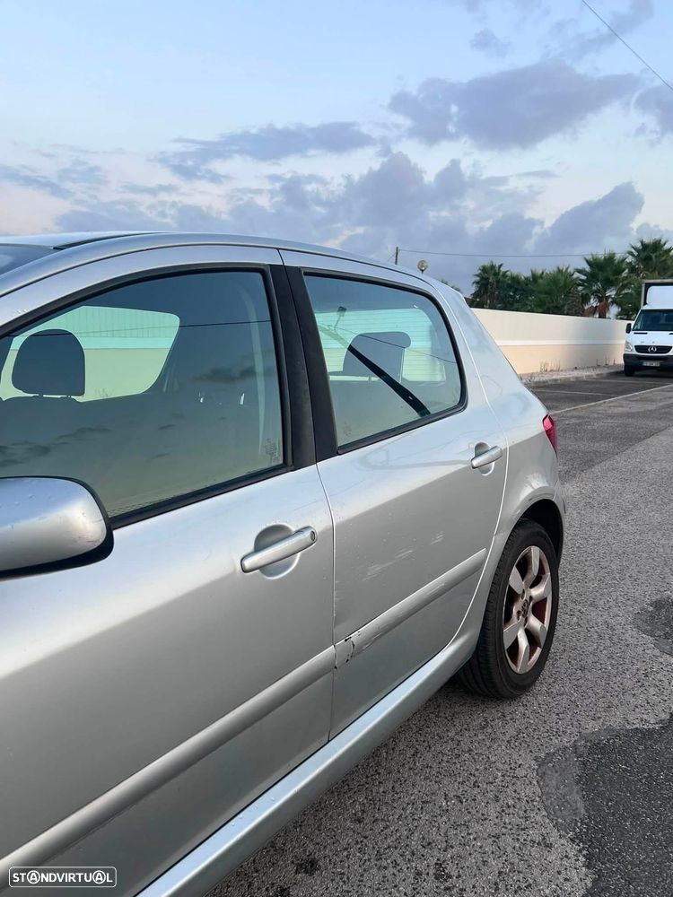 Peugeot 307 1.6 HDi GoTech - 5