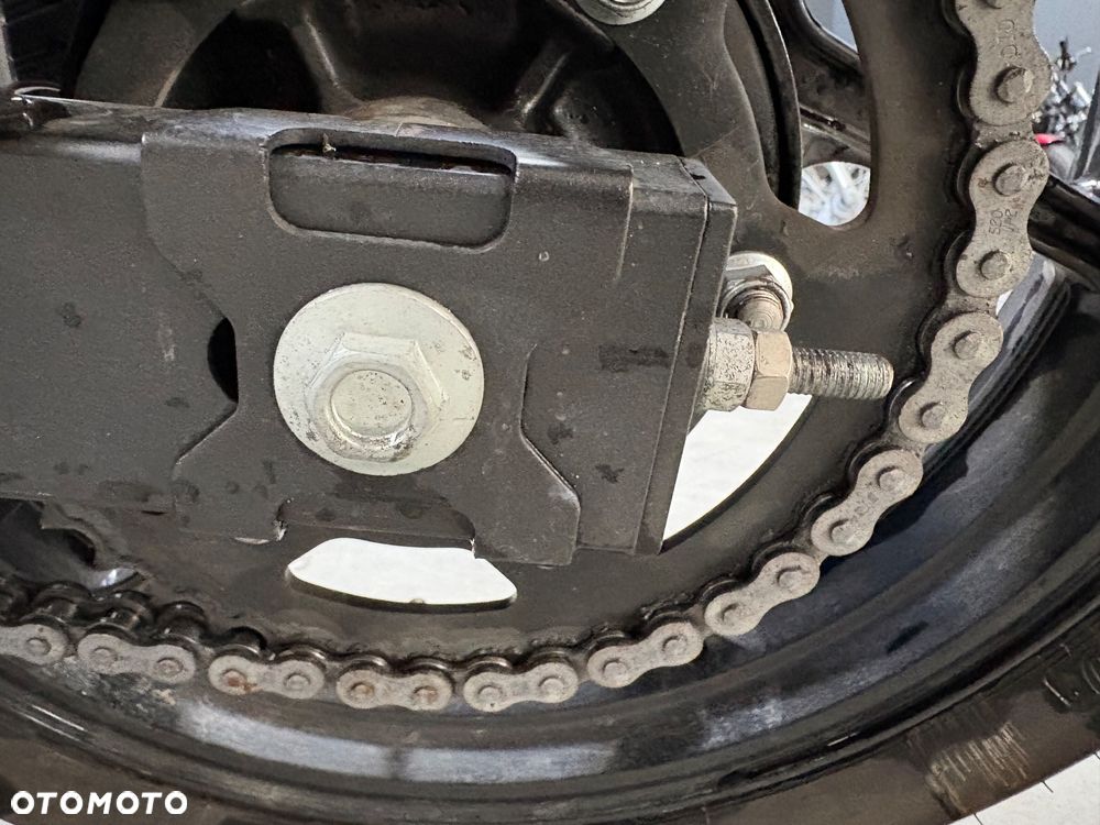 Kawasaki Ninja 250R - 4