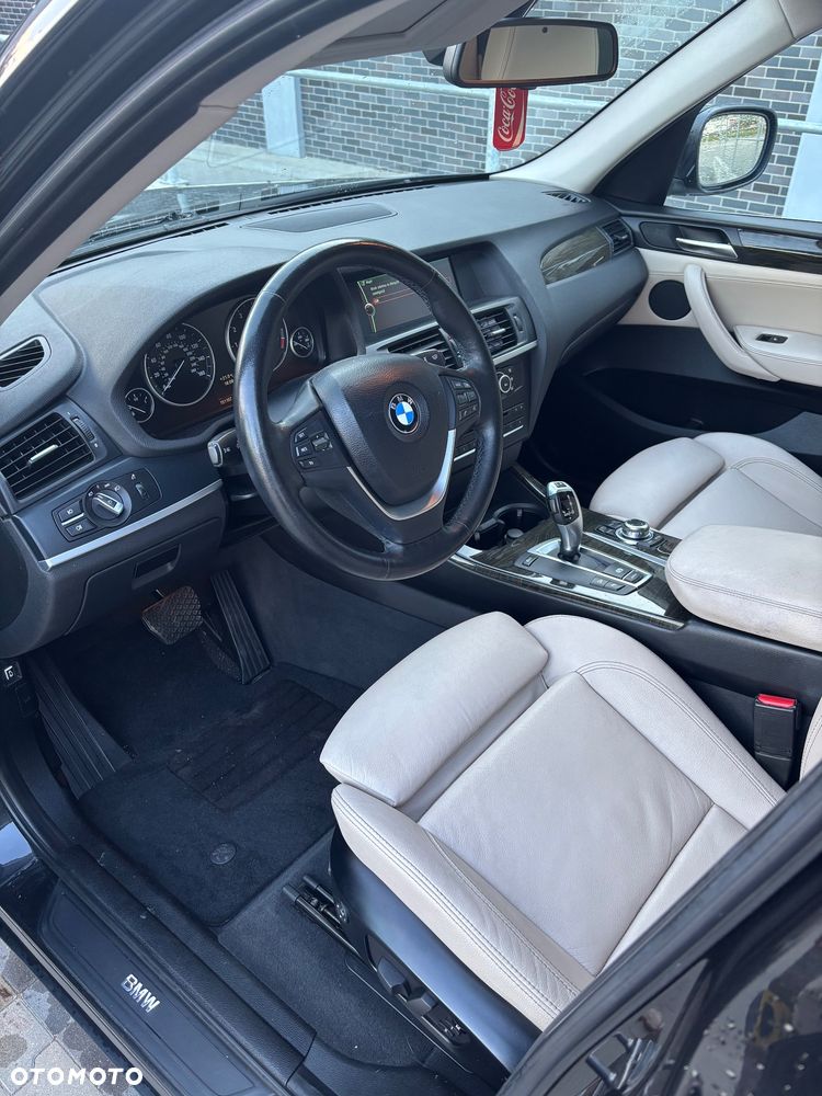 BMW X3 28i xDrive - 11