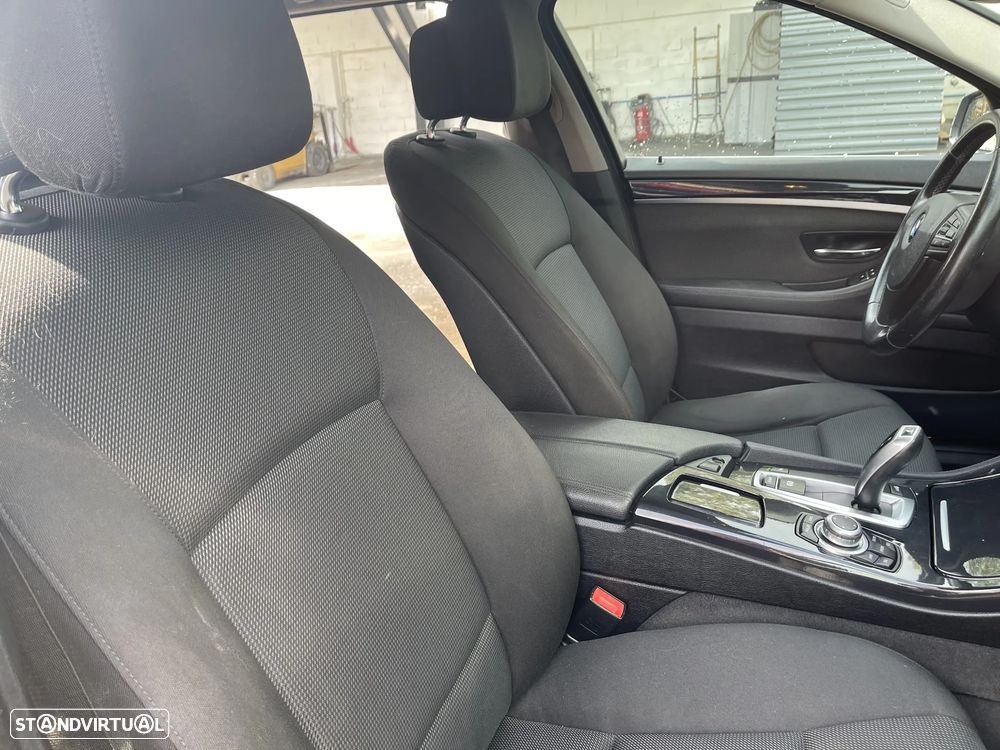 BMW 520 d Pack M Auto - 10