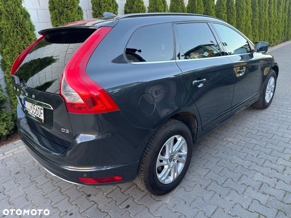 Volvo XC 60 D3 Drive-E Momentum - 4