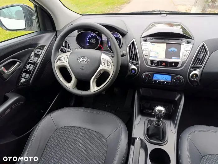 Hyundai ix35 1.7 CRDi 2WD blue Finale Gold - 8