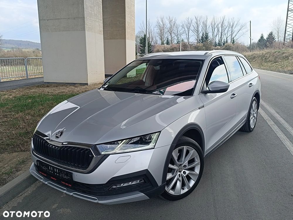 Skoda Octavia 2.0 TDI DSG 4x4 Scout - 23