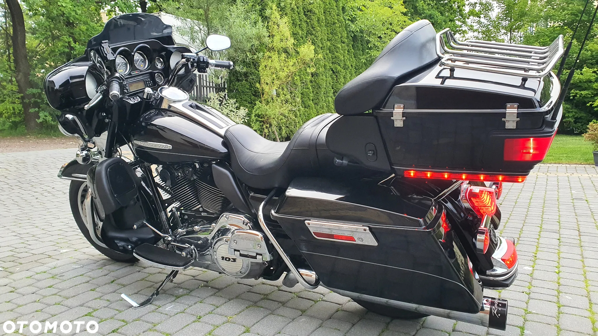 Harley-Davidson FLHTCU Ultra - 24