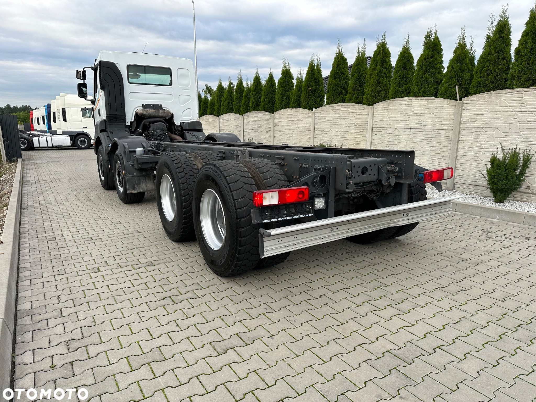 Renault Kerax 8x4 450 DXI EURO 5 - 4