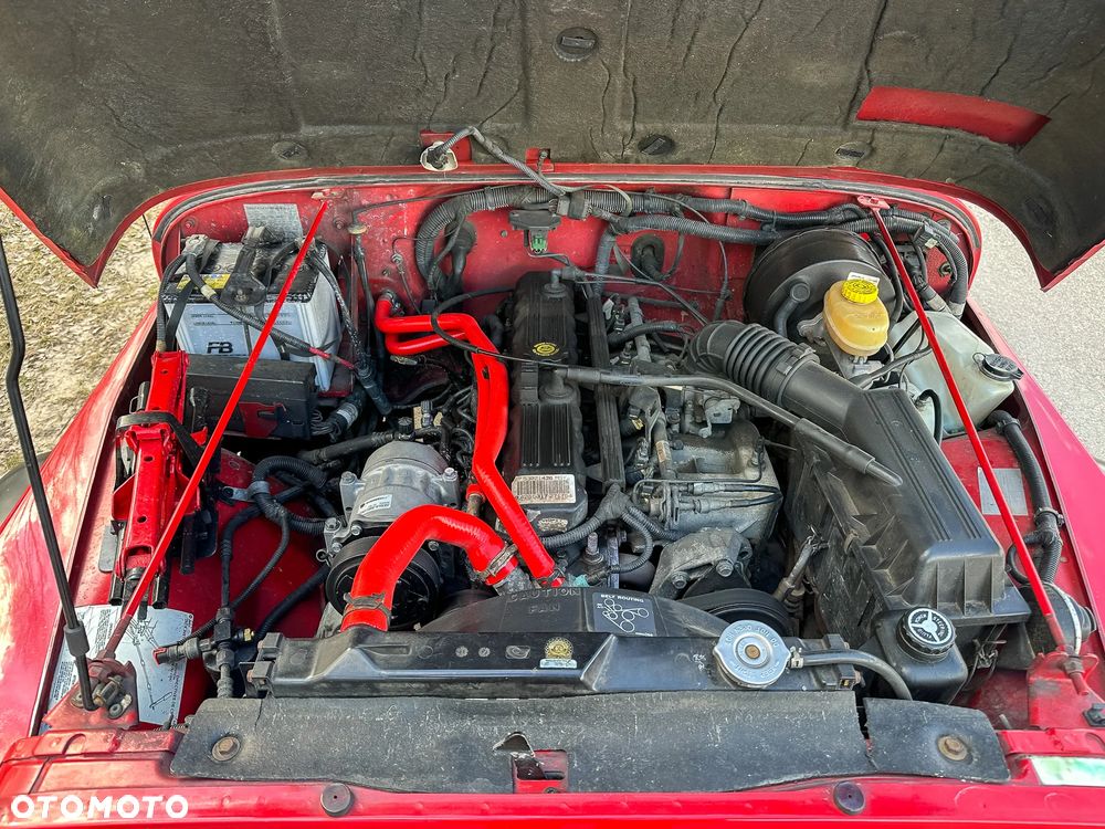 Jeep Wrangler 4.0 Sport - 30