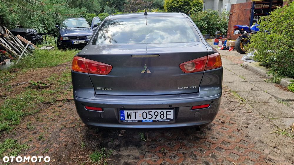 Mitsubishi Lancer 1.8 Inform LPG - 6