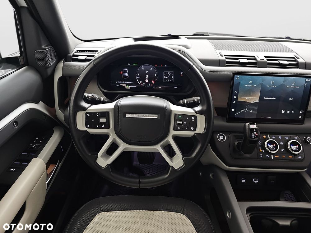 Land Rover Defender 3.0 D300 mHEV X-Dynamic HSE - 34