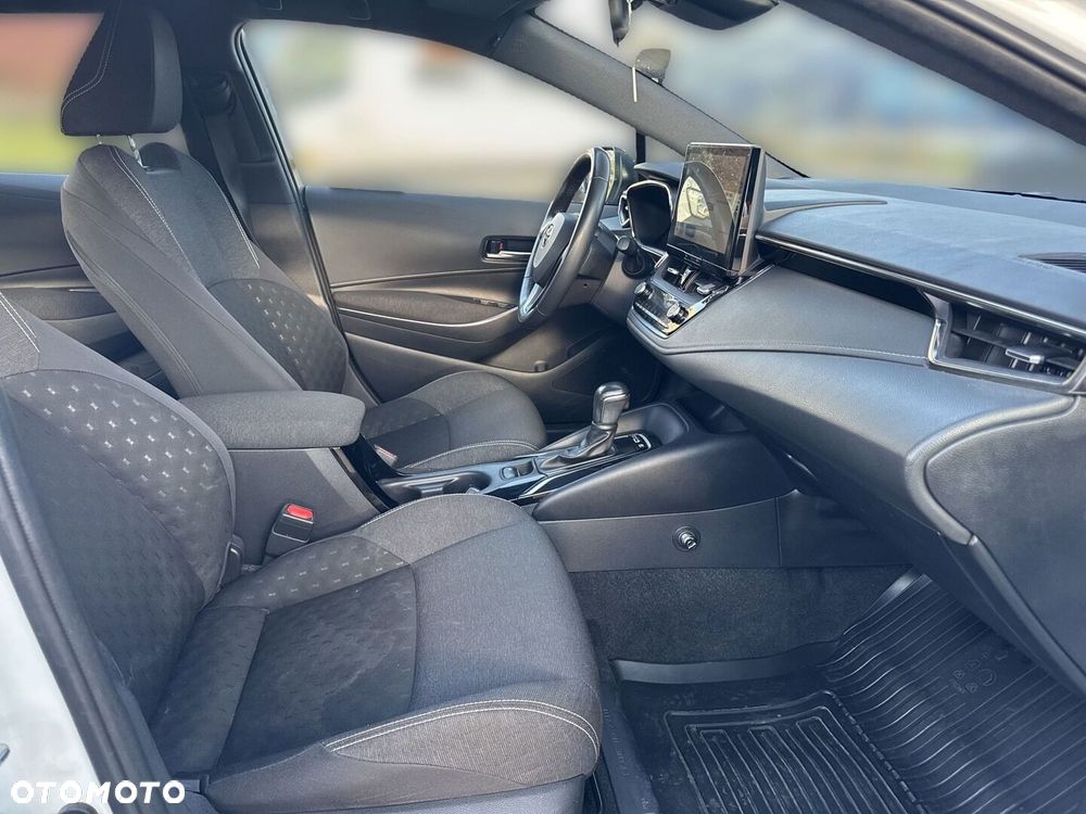 Toyota Corolla 1.8 Hybrid Comfort - 9