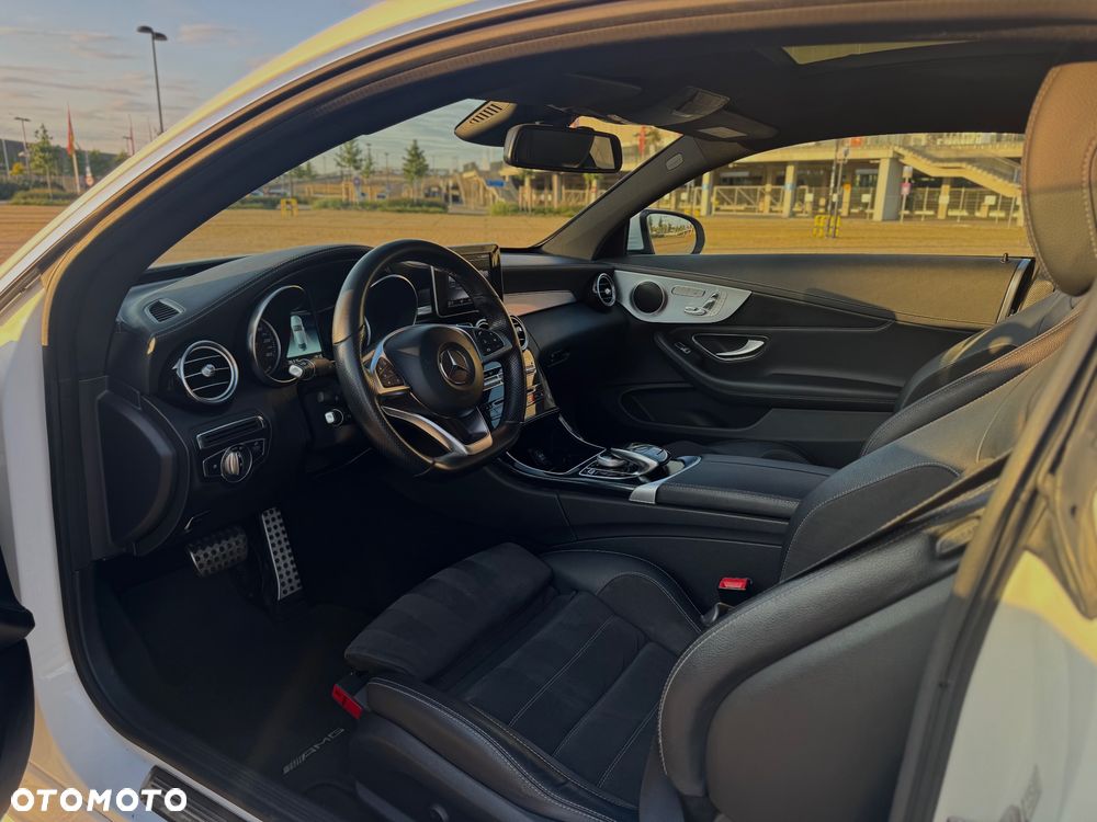 Mercedes-Benz Klasa C 200 4-Matic 9G-Tronic - 18