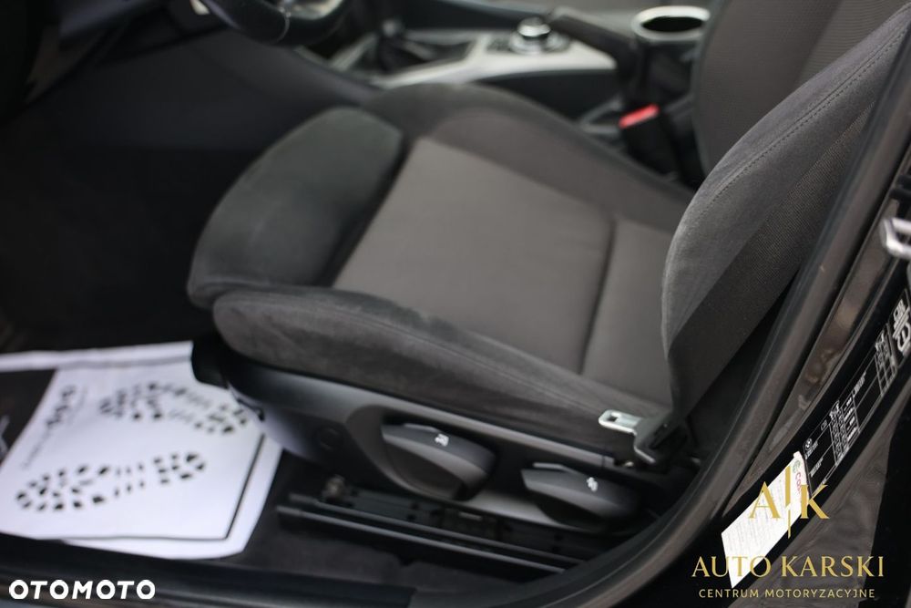 BMW X1 - 26