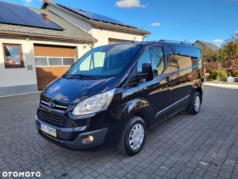 Ford Tourneo Custom - 2