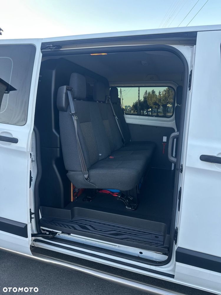 Ford Transit Custom 310 L2H1 Limited - 11