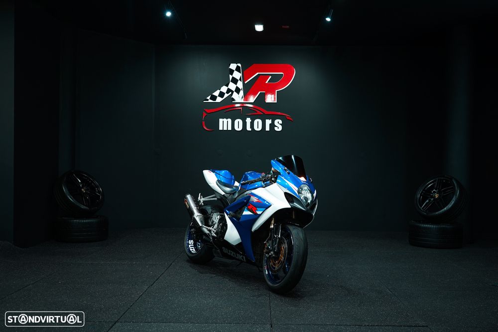 Suzuki GSX-R - 1