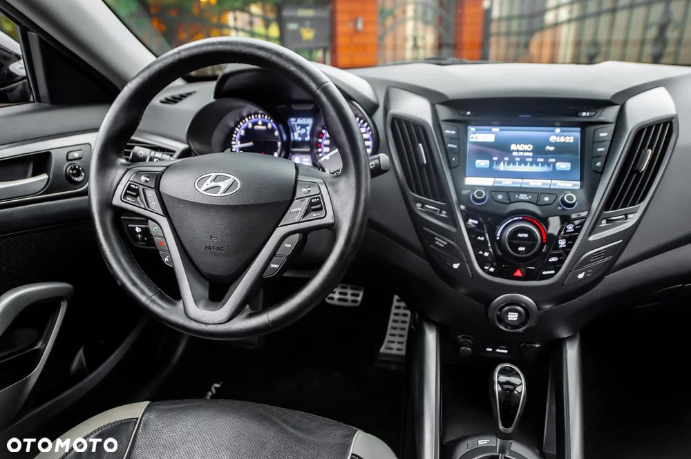 Hyundai Veloster 1.6 Turbo Automatik Premium - 21