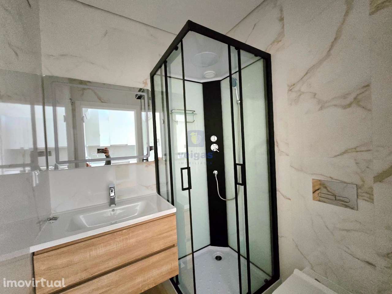 Apartamento T0 Duplex com varandas no empreendimento ANJOS 49 - Grande imagem: 5/24