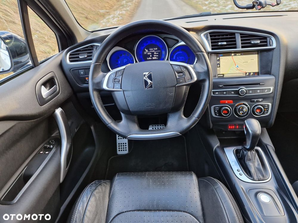 DS Automobiles DS 4 Crossback - 21