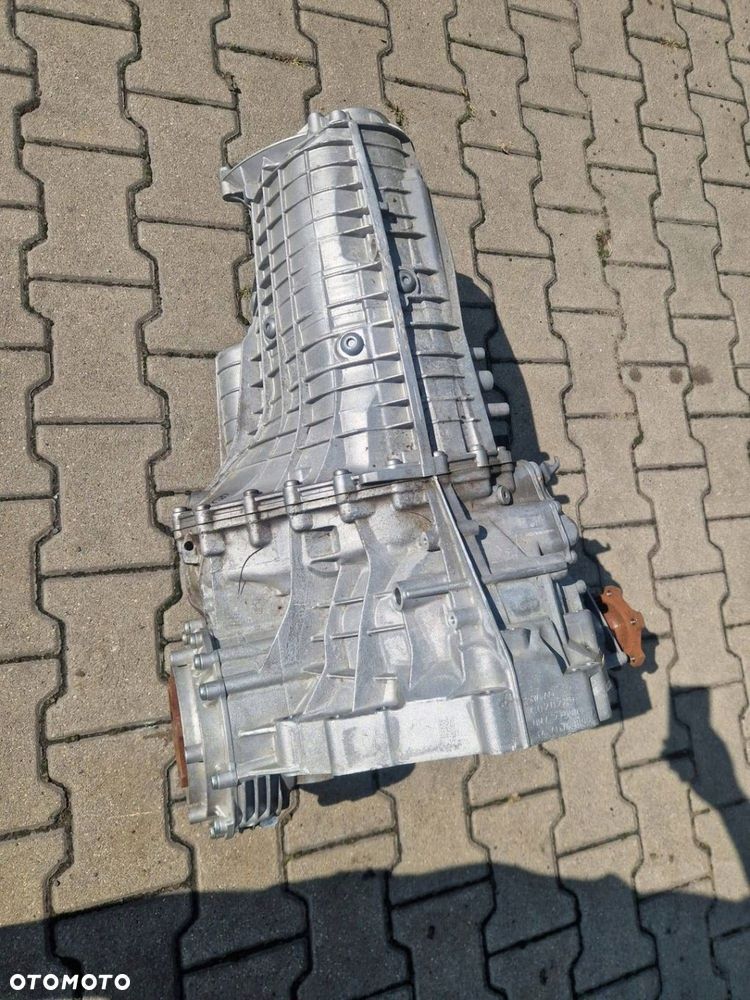 SKRZYNIA BIEGÓW UMY AUDI A4 A5 8W LIFT 2.0TDI - 4