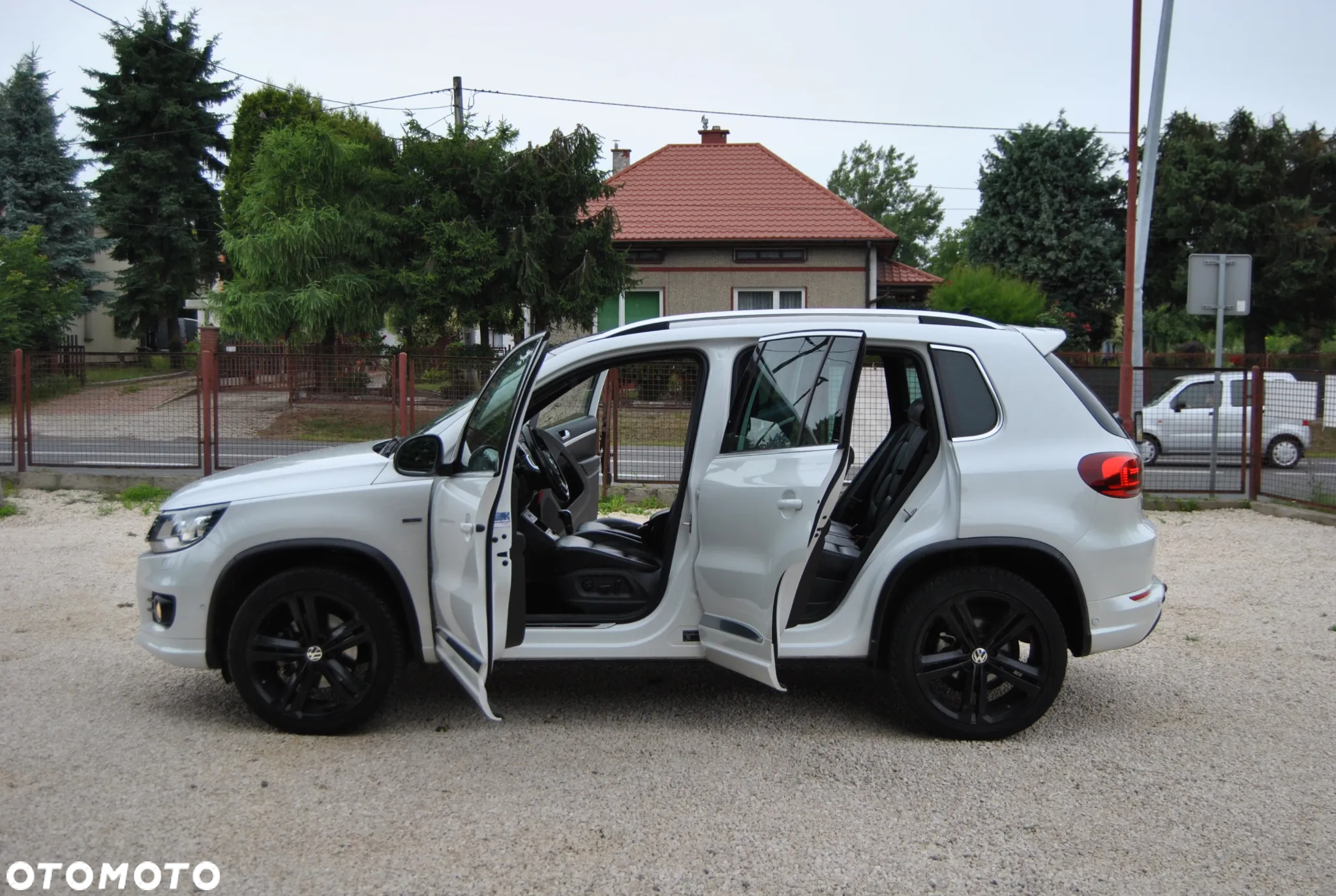 Volkswagen Tiguan 2.0 TDI 4Mot Perfectline R-Style DSG - 16