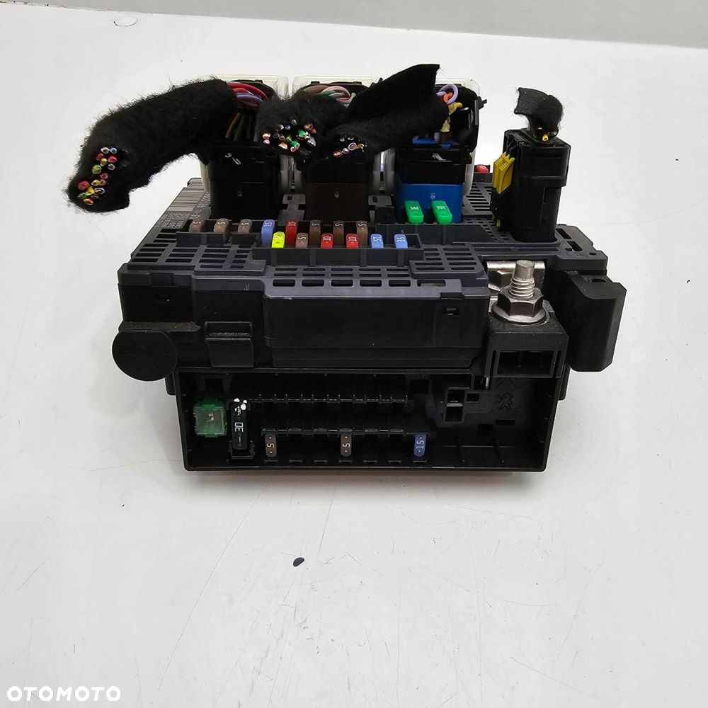 citroen c4 picasso ii 2.0 hdi 15r moduł skrzynka bsm - 4