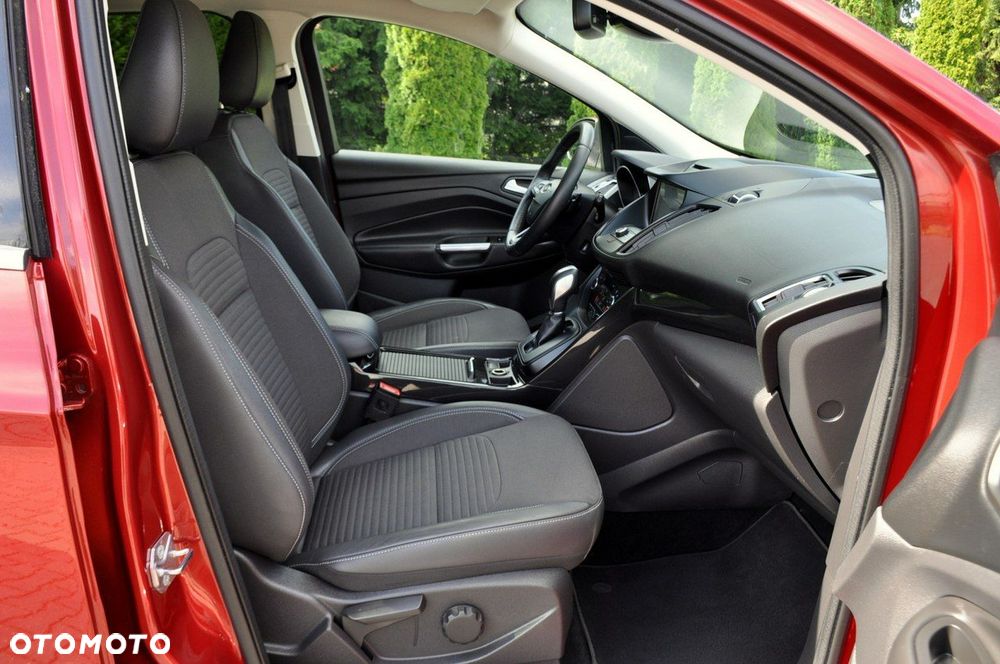 Ford Kuga - 17
