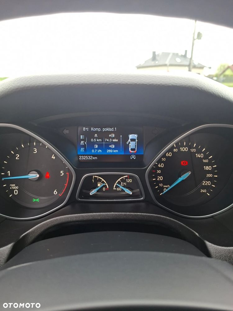 Ford Focus 2.0 TDCi DPF Start-Stopp-System Business - 15