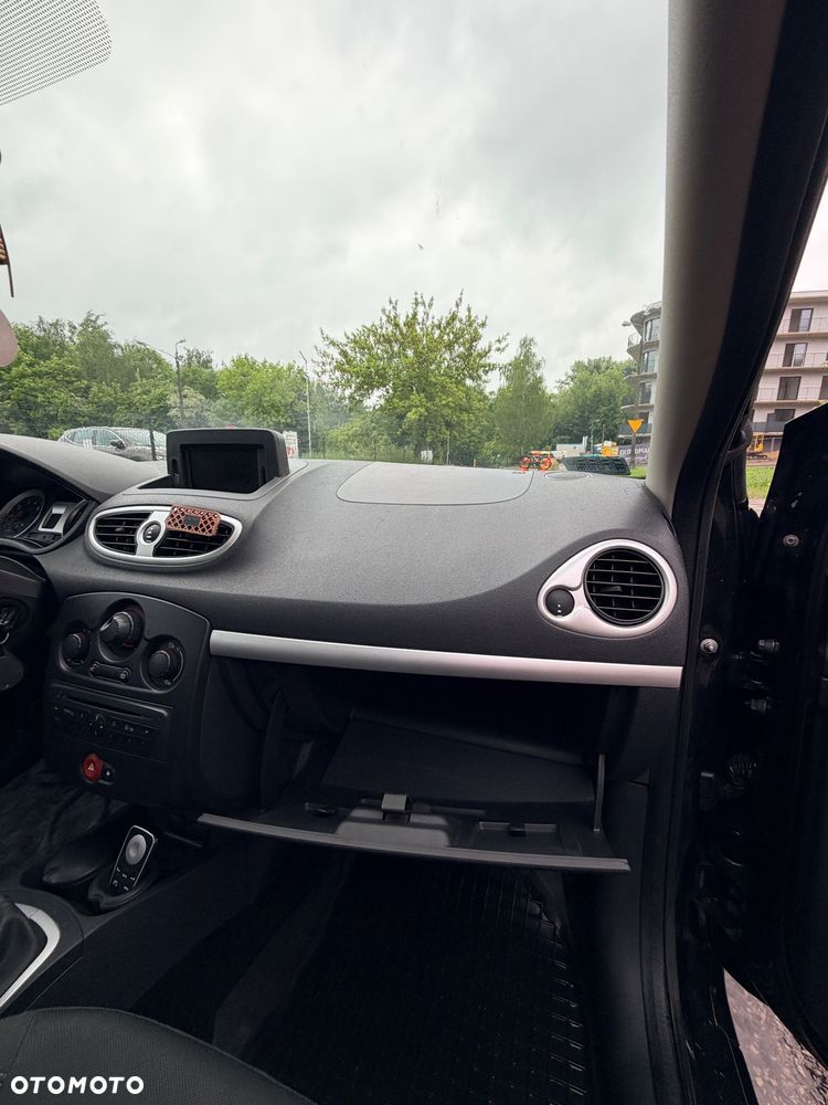 Renault Clio 1.2 TCE Alize - 17