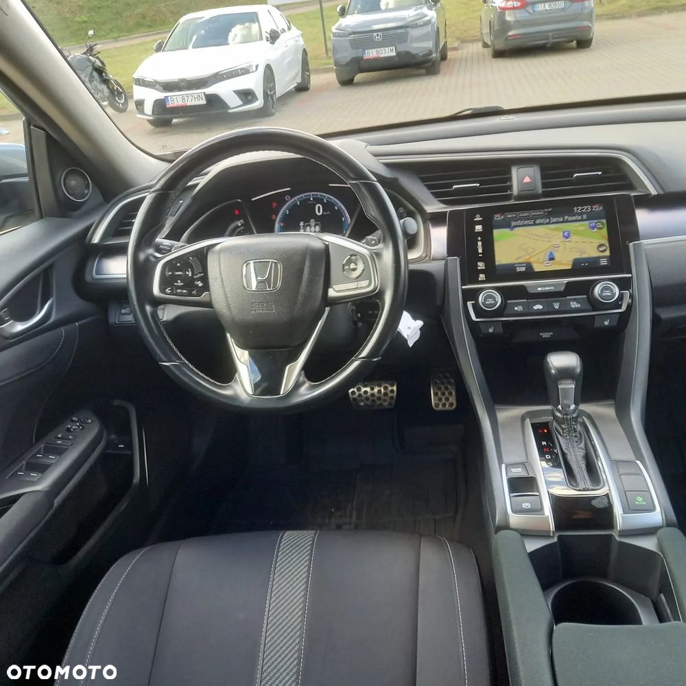 Honda Civic 1.5 T Elegance CVT - 6