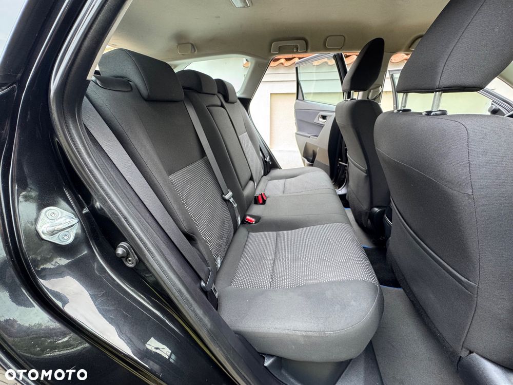 Toyota Auris 1.8 HSD Luna - 29