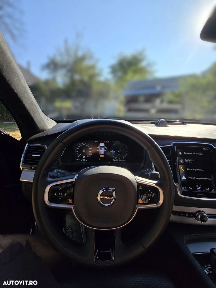 Volvo XC 90 Recharge T8 eAWD R-Design - 8