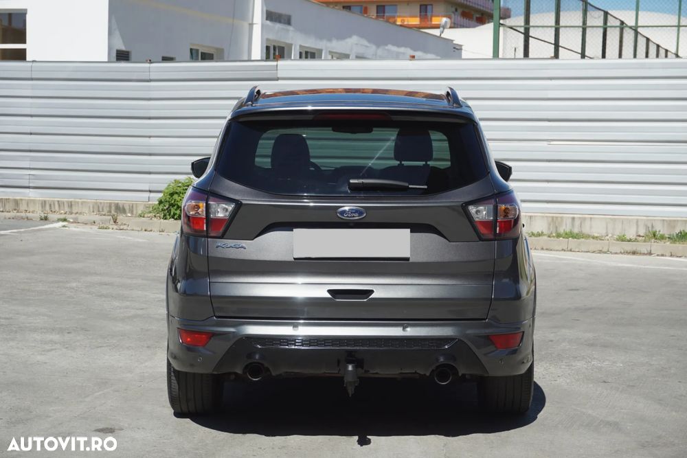 Ford Kuga 2.0 TDCi 4WD Powershift ST-Line - 10