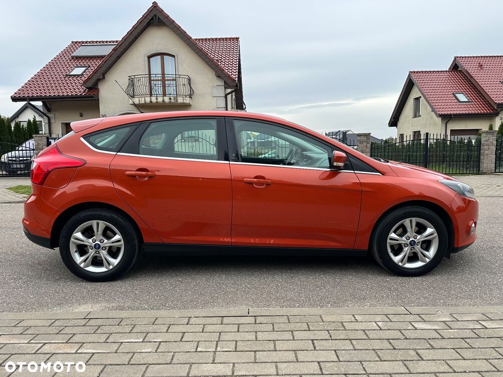 Ford Focus 2012 photo 5