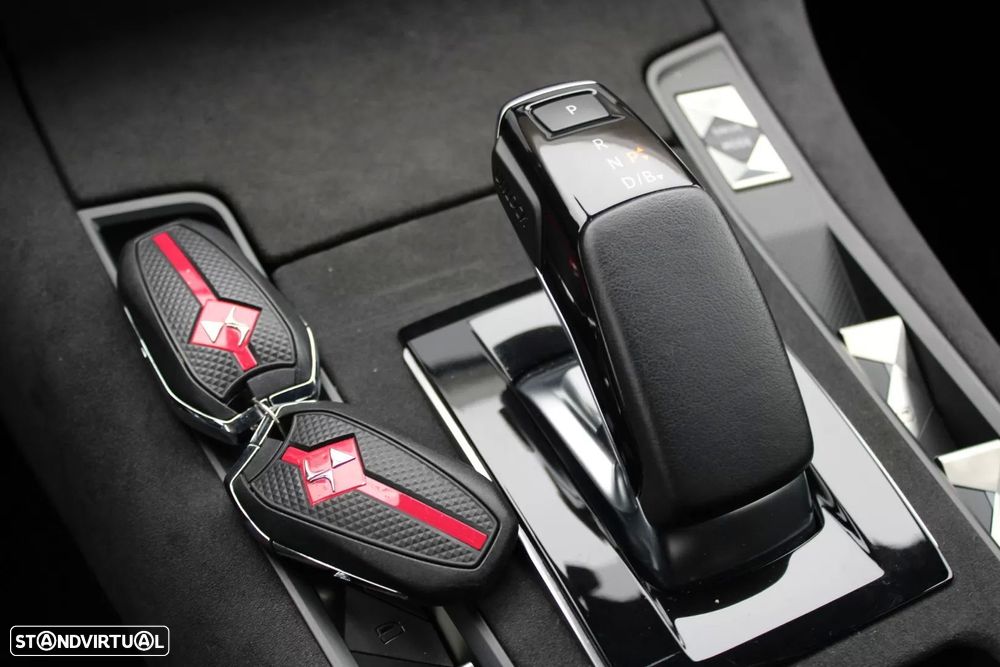 DS DS7 Crossback E-Tense Performance Line EAT8 - 39