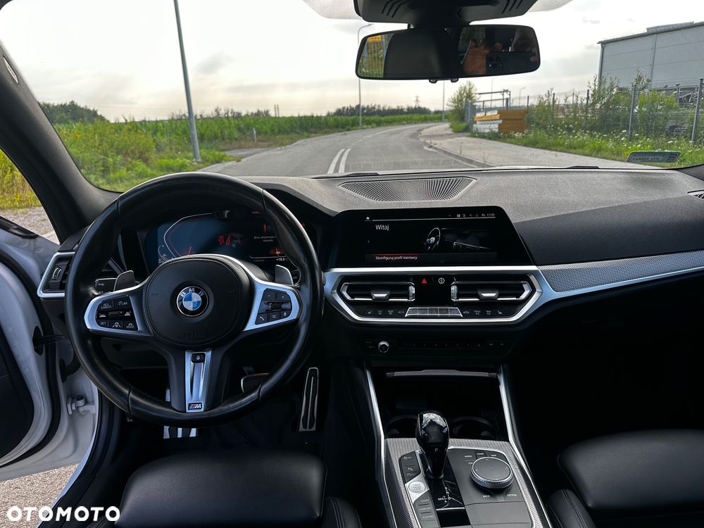 BMW Seria 3 320d xDrive M Sport - 15
