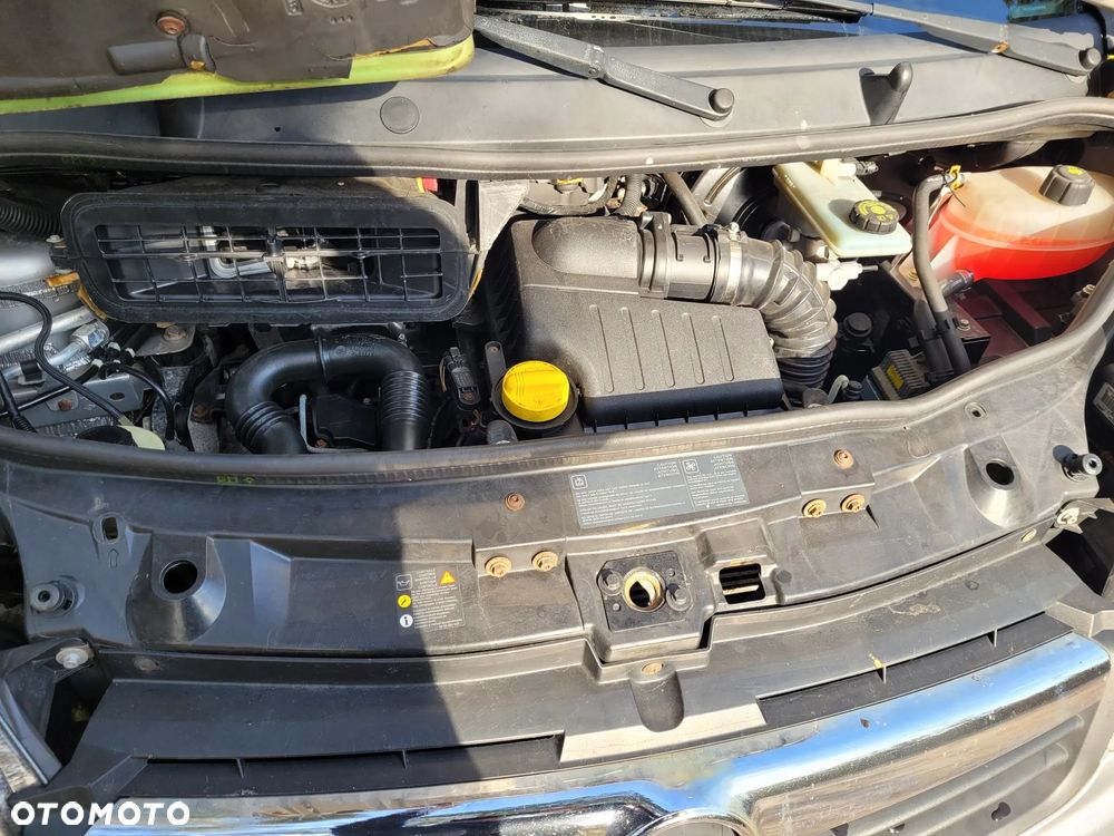 Opel Vivaro - 21
